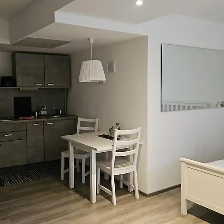 Nigler アパート *